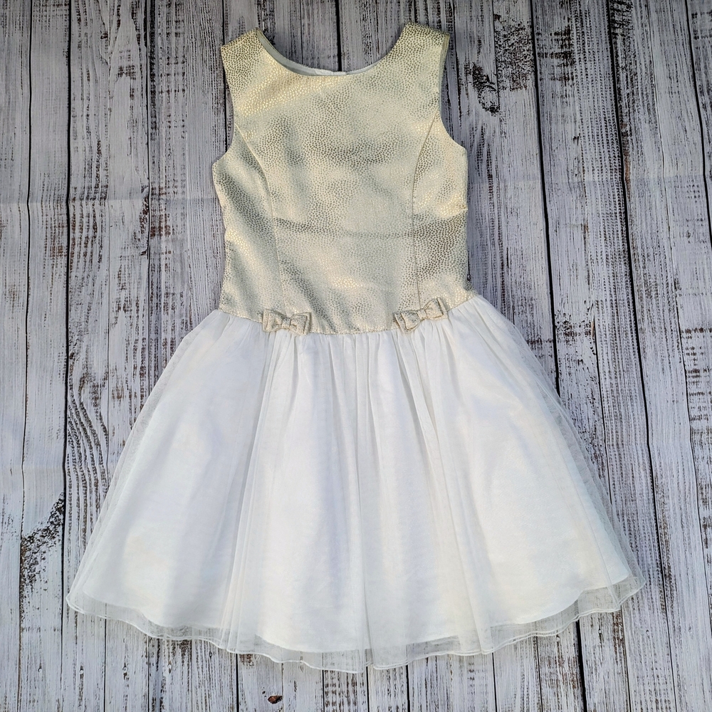 Jona Michelle Cream and White Formal Dress